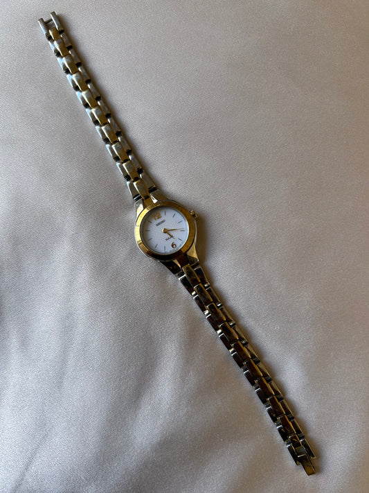 "Seiko" Dainty Two-toned Watch